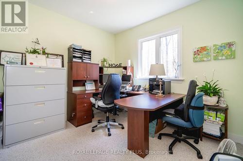 10 Meadowbrook Blvd, Tiny, ON - Indoor Photo Showing Office