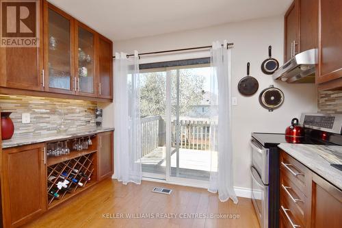 67 Moir Cres, Barrie, ON - Indoor Photo Showing Kitchen