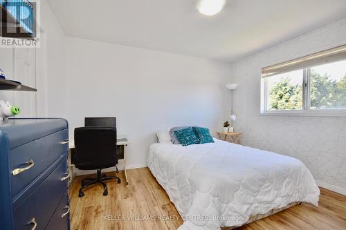 67 Moir Crescent, Barrie, ON - Indoor Photo Showing Bedroom