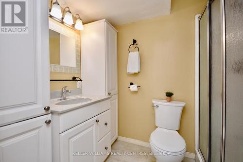 67 Moir Cres, Barrie, ON - Indoor Photo Showing Bathroom