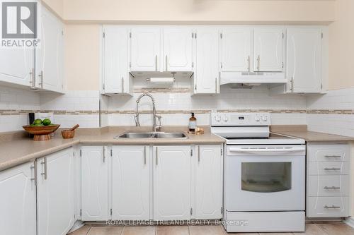 94 - 590 Millbank Drive, London, ON - Indoor Photo Showing Kitchen With Double Sink