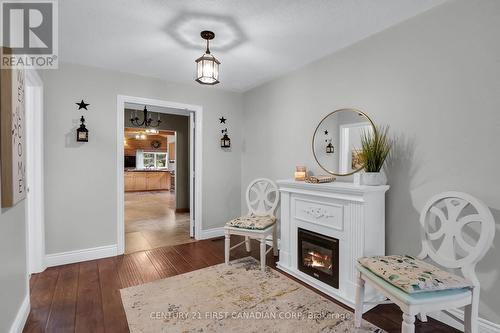 25510 Silver Clay Line, West Elgin, ON - Indoor With Fireplace