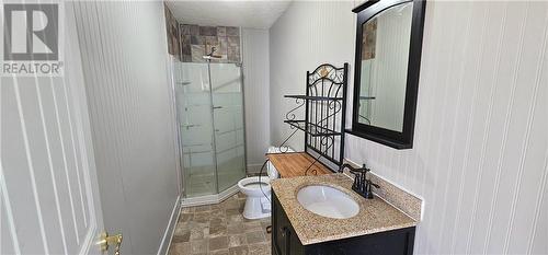 421 High Street, Moncton, NB - Indoor Photo Showing Bathroom