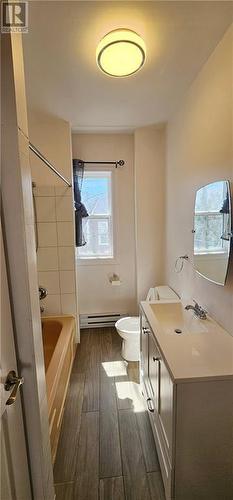 421 High Street, Moncton, NB - Indoor Photo Showing Bathroom