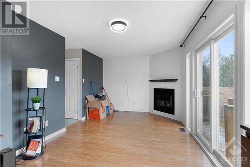 187 Arcola Private, Ottawa, ON - Indoor With Fireplace