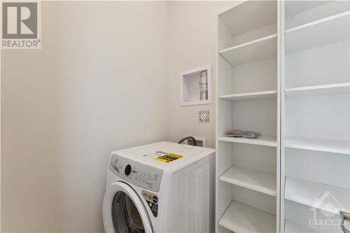536 Woven Private, Ottawa, ON - Indoor Photo Showing Laundry Room