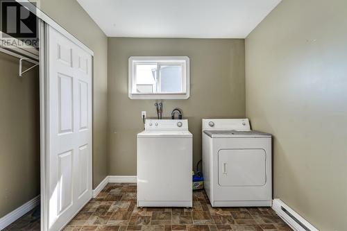 287 Main Road, Norman'S Cove-Long Cove, NL - Indoor Photo Showing Laundry Room