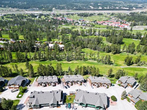 304 - 5155 Fairway Drive, Fairmont Hot Springs, BC - Outdoor With View