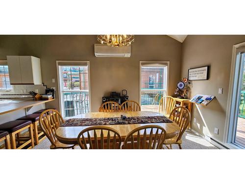 304 - 5155 Fairway Drive, Fairmont Hot Springs, BC - Indoor Photo Showing Dining Room