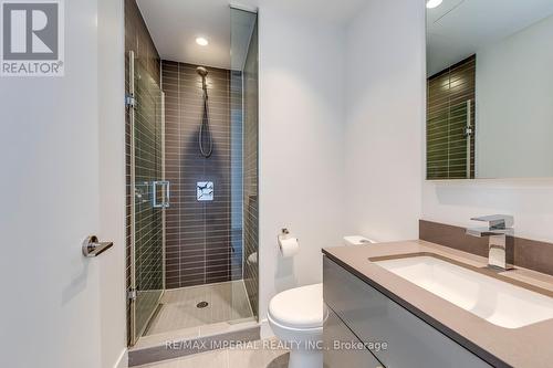3608 - 7 Grenville Street, Toronto, ON - Indoor Photo Showing Bathroom