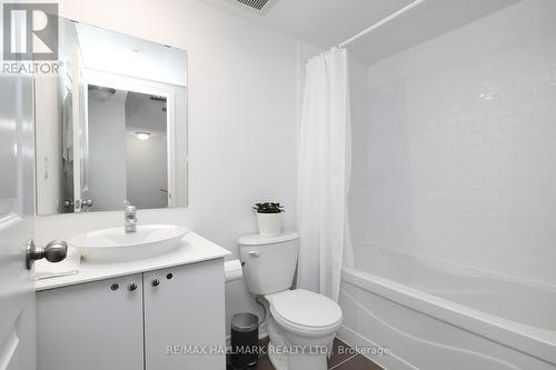 #4 -8 Florence Wyle Lane, Toronto, ON - Indoor Photo Showing Bathroom