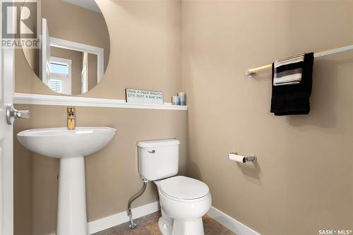 2950 Rochdale Boulevard, Regina, SK - Indoor Photo Showing Bathroom