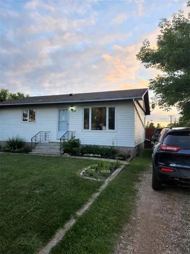 102 4Th Avenue W, Swan River, MB - Outdoor