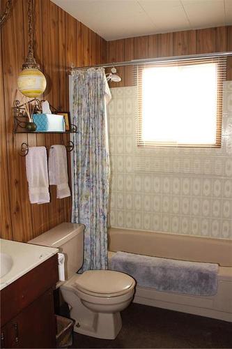 108 Old Arnes Place, Silver Harbour, MB - Indoor Photo Showing Bathroom