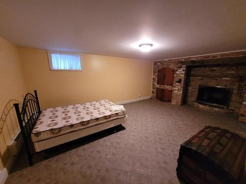 Bedroom - 662 Rue Principale, Lachute, QC - Indoor With Fireplace