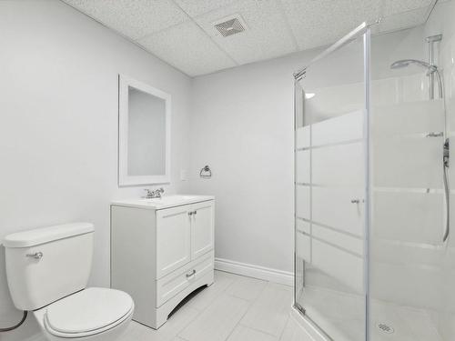 Bathroom - 44 Rue De Batiscan, Gatineau (Gatineau), QC - Indoor Photo Showing Bathroom