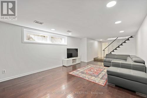 459 The Kingsway, Toronto, ON - Indoor Photo Showing Living Room