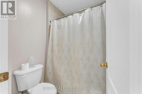 27 Linderwood Dr, Brampton, ON - Indoor Photo Showing Bathroom