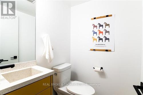 278 Campbell Avenue, Toronto, ON - Indoor Photo Showing Bathroom
