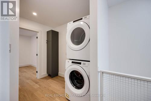 278 Campbell Ave, Toronto, ON - Indoor Photo Showing Laundry Room