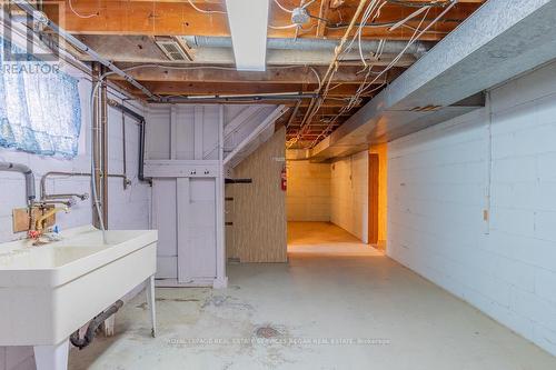 1338 Seagull Dr, Mississauga, ON - Indoor Photo Showing Basement