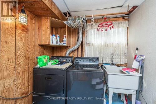 7277 Collett Road, Mississauga, ON - Indoor Photo Showing Laundry Room
