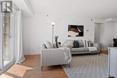 #101 -841 Battell St, Cobourg, ON - Indoor Photo Showing Living Room