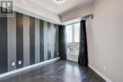 #1205 -7730 Kipling Ave, Vaughan, ON - Indoor Photo Showing Other Room
