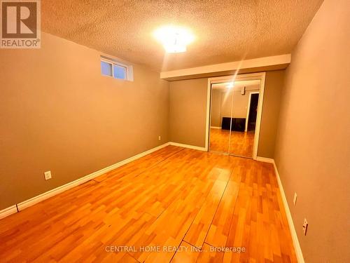 46 Clifton Crt, Markham, ON - Indoor Photo Showing Other Room