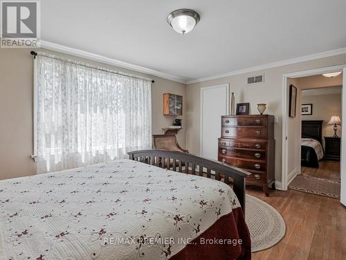 93 Black Creek Blvd, Toronto, ON - Indoor Photo Showing Bedroom