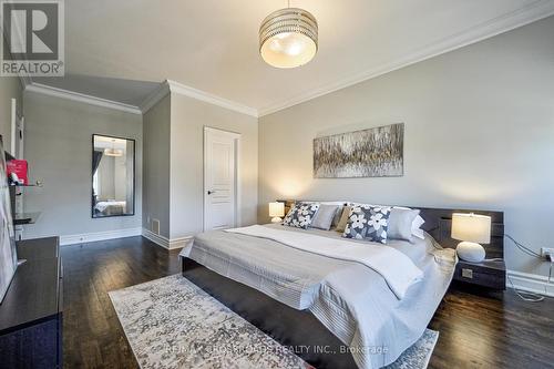 365 Paradelle Drive, Richmond Hill, ON - Indoor Photo Showing Bedroom