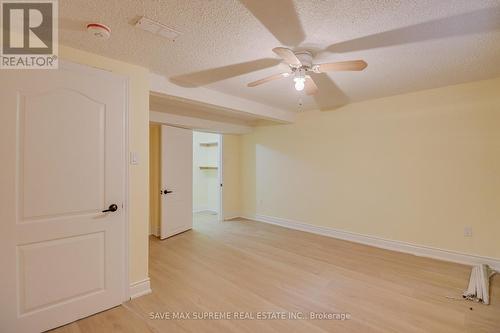 10 Curtiss Crt, Barrie, ON - Indoor Photo Showing Other Room