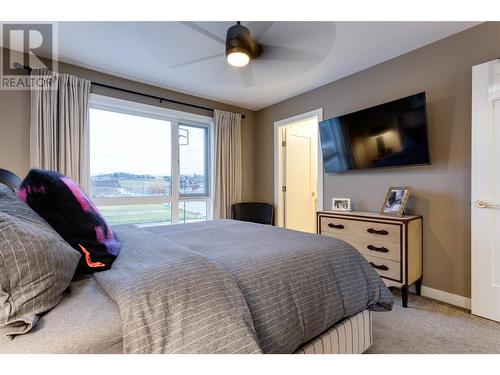 170 Celano Crescent Unit# 55, Kelowna, BC - Indoor Photo Showing Bedroom