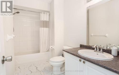 2969 Glover Lane, Burlington, ON - Indoor Photo Showing Bathroom