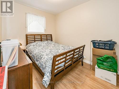 19 South Street S, Orillia, ON - Indoor Photo Showing Bedroom