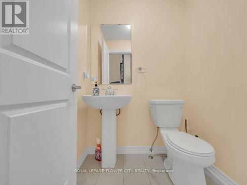 26 Ravenbury St, Brampton, ON - Indoor Photo Showing Bathroom