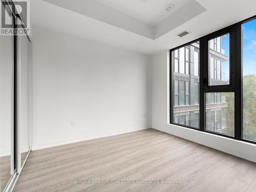 #402 -250 Lawrence Ave W, Toronto, ON - Indoor Photo Showing Other Room