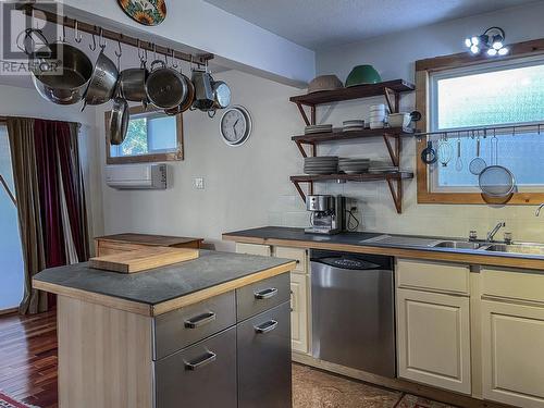 1127 Immanuel Street, Prince Rupert, BC - Indoor Photo Showing Kitchen With Double Sink