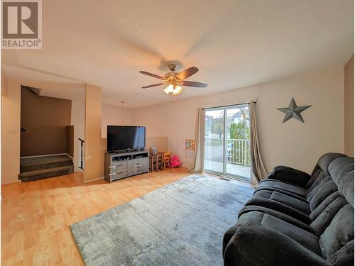 123 4035 22Nd Avenue, Prince George, BC - Indoor Photo Showing Living Room