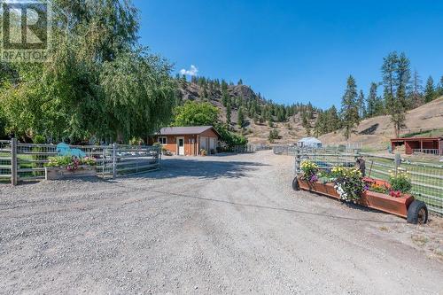 129 Yellowbrick Road, Oliver, BC - Outdoor