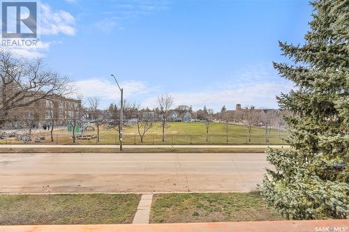 1143 5Th Avenue Nw, Moose Jaw, SK - Outdoor With View