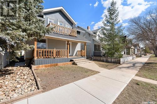 1143 5Th Avenue Nw, Moose Jaw, SK - Outdoor With Balcony