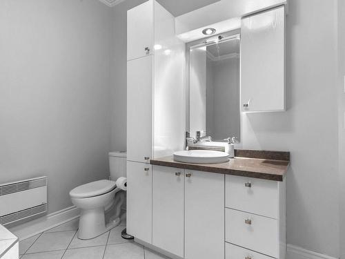 Salle de bains - 303-30 Rue Des Manoirs, Charlemagne, QC - Indoor Photo Showing Bathroom