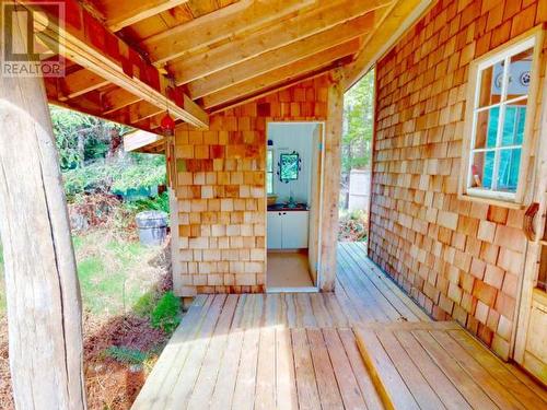 1132/34 Herchmer Road, Savary Island, BC - Outdoor With Deck Patio Veranda With Exterior