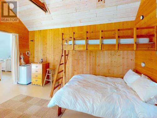 1132/34 Herchmer Road, Savary Island, BC - Indoor Photo Showing Bedroom