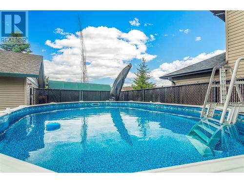 788 Galbraith Place, Kelowna, BC - Outdoor With Above Ground Pool