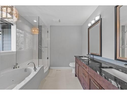 200 Lost Creek Court, Kelowna, BC - Indoor Photo Showing Bathroom