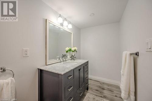 115 Glenecho Court, Waterloo, ON - Indoor Photo Showing Bathroom