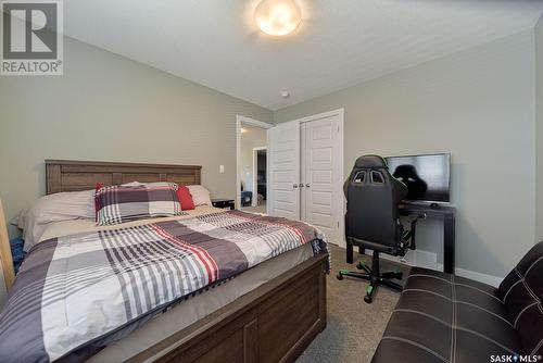 4333 Wakeling Street, Regina, SK - Indoor Photo Showing Bedroom