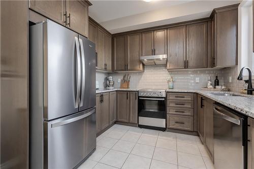 219 Dundas Street E|Unit #46, Waterdown, ON - Indoor Photo Showing Kitchen With Stainless Steel Kitchen